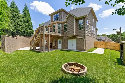 Exterior - 9875 Fieldcrest Dr, Apison, TN 37302 photo 3 of 9