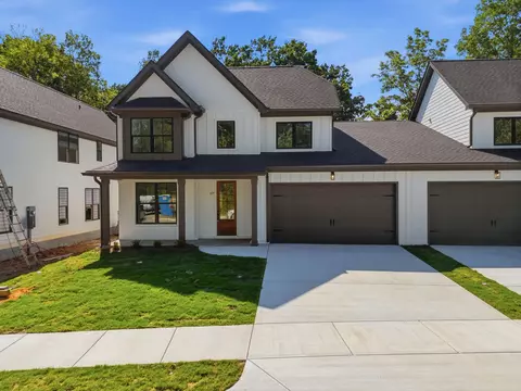 1777 Millie Ln, Chattanooga, TN 37421