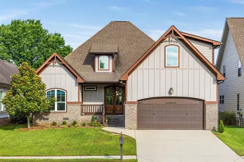 11031 Prairie Lake Dr, Apison, TN 37302