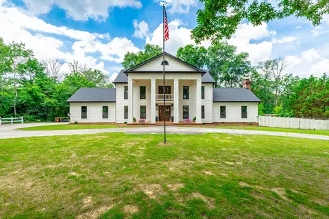 9204 Hopi Trl, Ooltewah, TN 37363