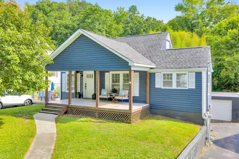 210 Woodrow Ave, Chattanooga, TN 37415