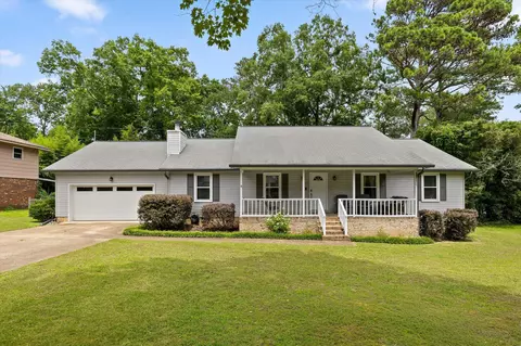 5009 Montcrest Dr, Chattanooga, TN 37416