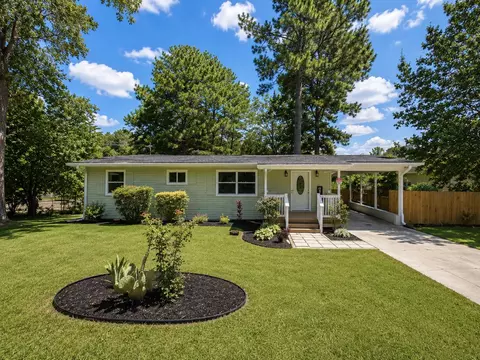 810 Mission Ridge Rd, Rossville, GA 30741