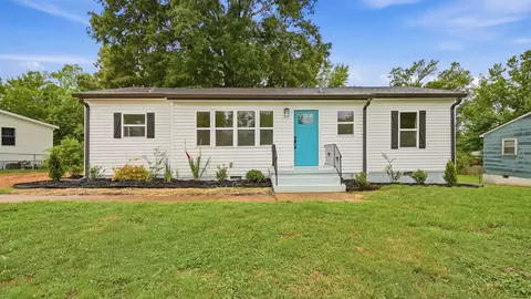 4620 Leslie Ln, Chattanooga, TN 37411