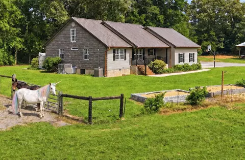 340 Old Freewill Dr NW, Cleveland, TN 37311