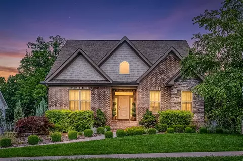 3767 Lacy Leaf Ln, Apison, TN 37302