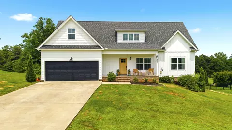 661 Riddle Rd, Dayton, TN 37321