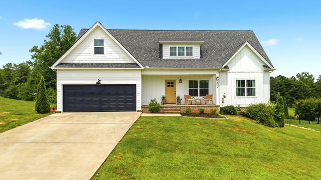 661 Riddle Rd, Dayton, TN 37321