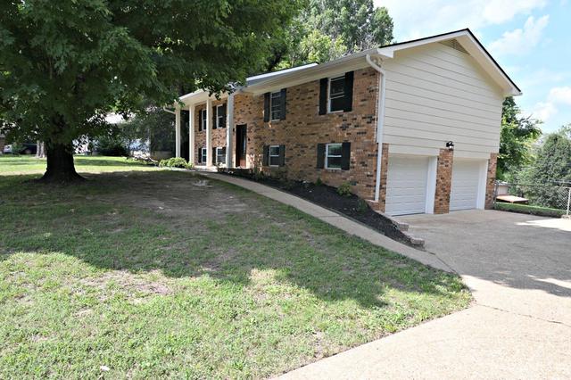 1829 Bay Hill Dr, Hixson, TN 37343