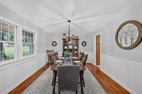 Dining - 1751 Crabtree Rd, Hixson, TN 37343 photo 2 of 3
