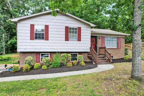 1919 Rolling Brook Dr NE, Cleveland, TN 37323