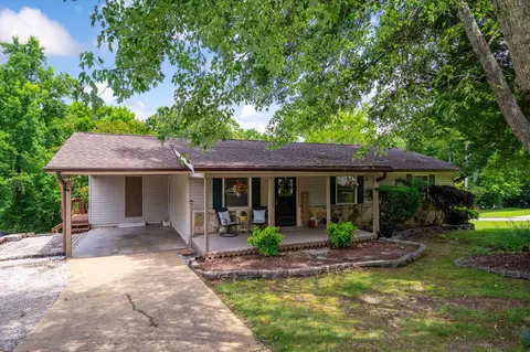 1636 Wendy Cir, Soddy Daisy, TN 37379