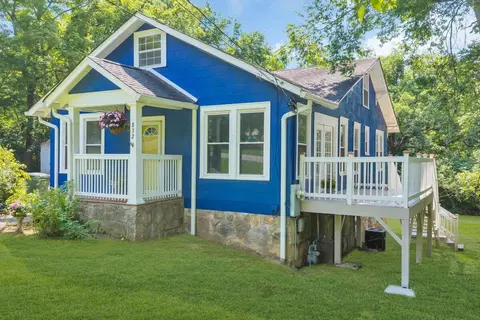 832 Fairmount Ave, Signal Mountain, TN 37377