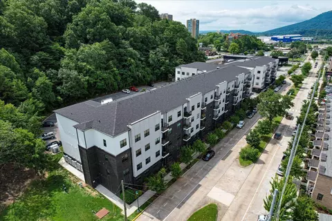 782 Riverfront Pkwy #419, Chattanooga, TN 37402