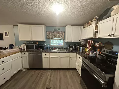 101 Diamond Ln, Graysville, TN 37338
