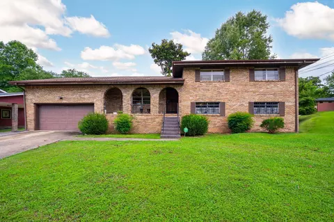 4709 Enterprise Ln, Chattanooga, TN 37416