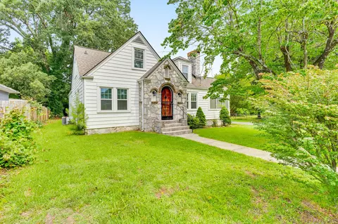 125 Melrose Dr, Chattanooga, TN 37421
