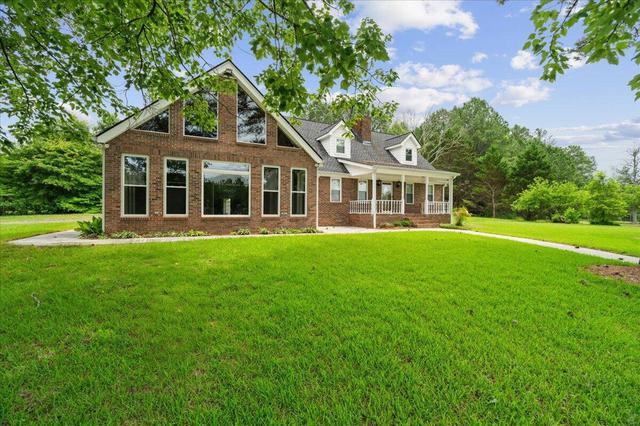 140 Wheat Dr, Dalton, GA 30721