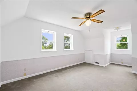 Bedroom - 140 Wheat Dr, Dalton, GA 30721 photo 6 of 7