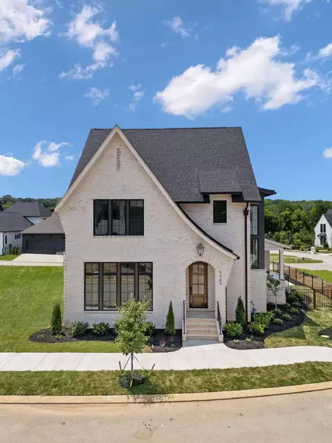 9363 Calder Cir, Ooltewah, TN 37363