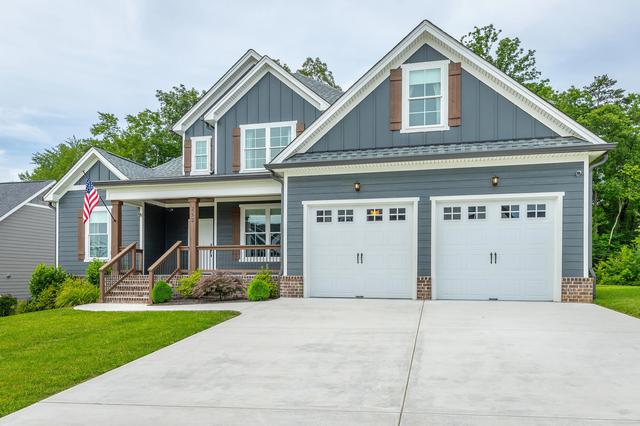 252 Goose Creek Cir, Soddy Daisy, TN 37379