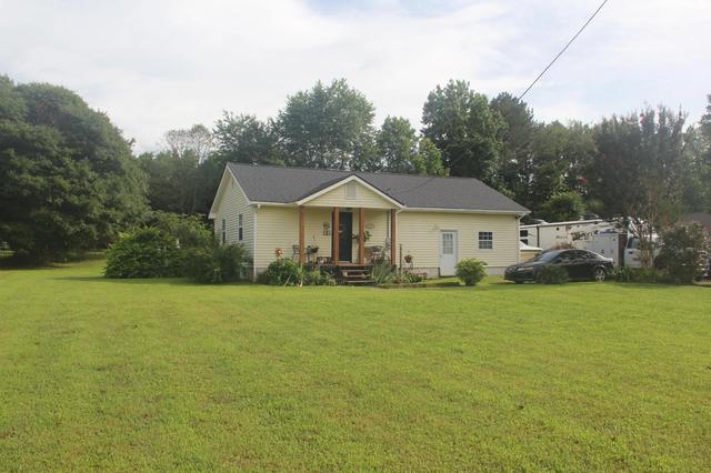 34 Lazy River Ln, Ringgold, GA 30736
