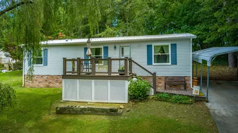10225 Big Pine Ln, Soddy Daisy, TN 37379