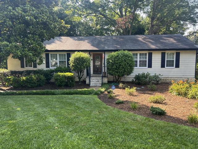 988 Stone Crest Cir, Chattanooga, TN 37421