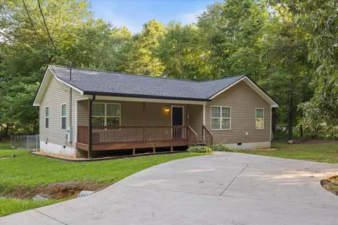 975 Sagamore Dr, Tunnel Hill, GA 30755