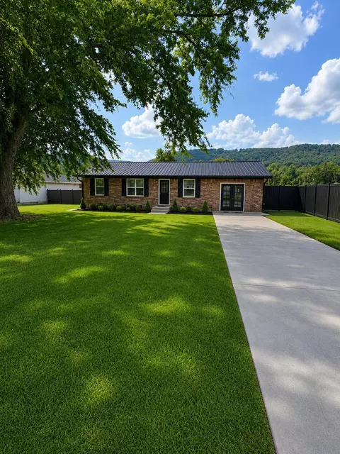 73 Hill Cir, Dunlap, TN 37327