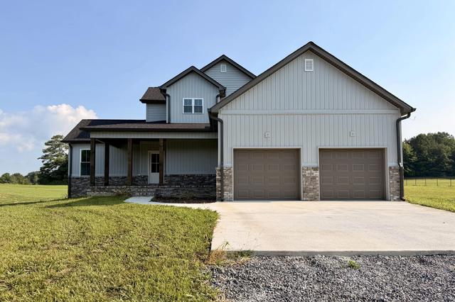 1067 Tucker School Rd, Cohutta, GA 30710