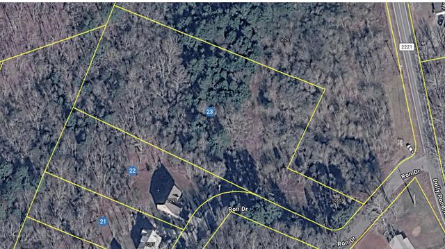 7297 Ron Rd, Ooltewah, TN 37363
