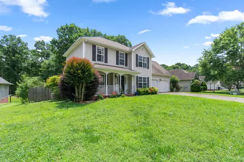 5585 Sarah Dr, Ooltewah, TN 37363