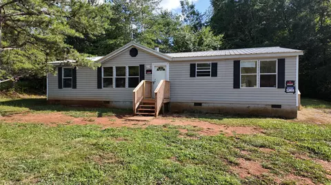 200 Dream Cir, Jasper, TN 37347