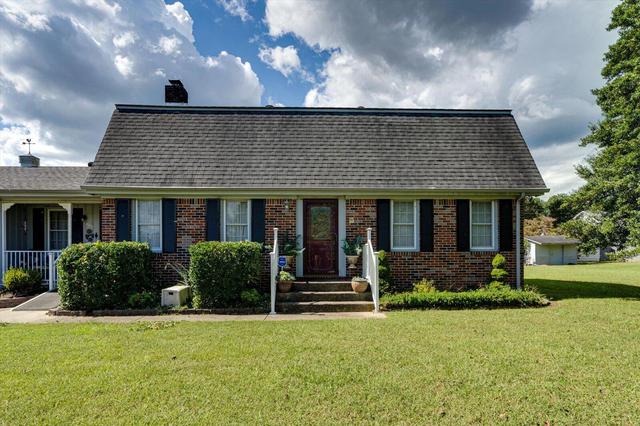 1103 Hudson Ave, Jasper, TN 37347