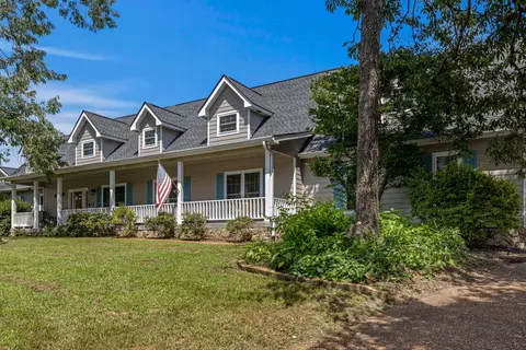 8518 Nesting Trl, Ooltewah, TN 37363