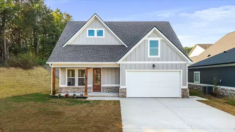 5105 Ella Ln NW, Cleveland, TN 37312