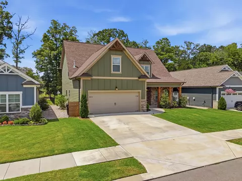 Exterior - 7112 Tailgate Loop #12, Ooltewah, TN 37363 photo 2 of 8