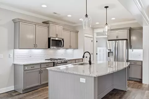 Kitchen - 7112 Tailgate Loop #12, Ooltewah, TN 37363 photo 1 of 3