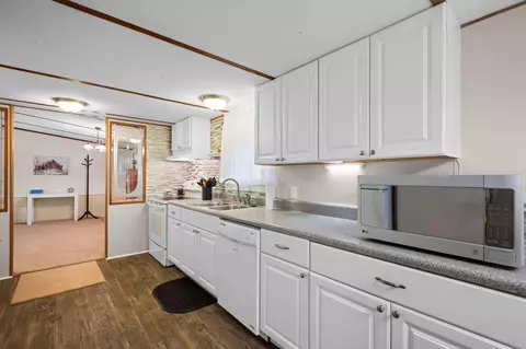 Kitchen - 2906 Davis Rd, Rocky Face, GA 30740 photo 1 of 2