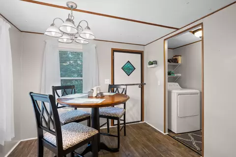 Dining - 2906 Davis Rd, Rocky Face, GA 30740 photo 3 of 3