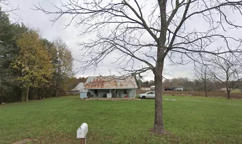 65 Duckpond Rd, Palmer, TN 37365