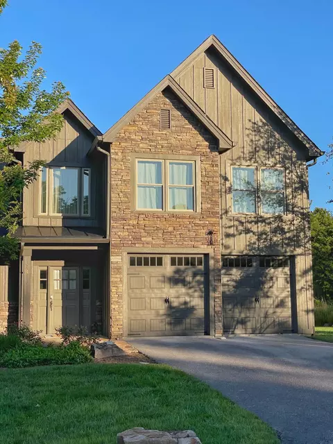 24 Canyon Villa Ln, Rising Fawn, GA 30738