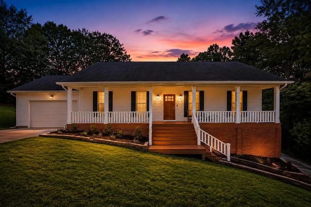 68 Cascade Ln, Ringgold, GA 30736