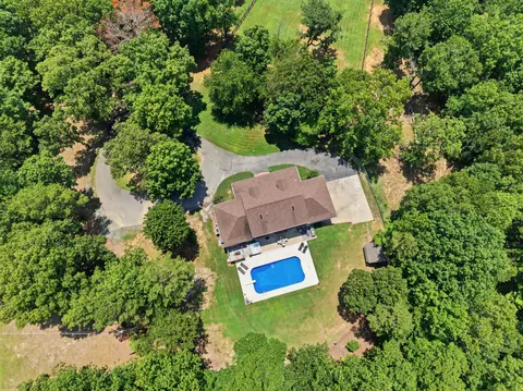 View/Area - 6835 Cooley Rd, Ooltewah, TN 37363 photo 2 of 9