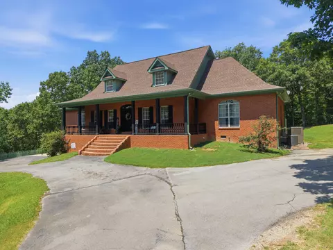 Exterior - 6835 Cooley Rd, Ooltewah, TN 37363 photo 7 of 21