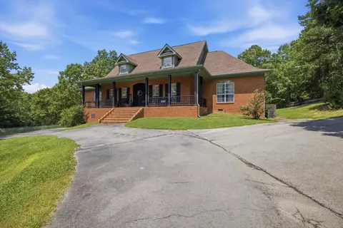 Exterior - 6835 Cooley Rd, Ooltewah, TN 37363 photo 4 of 21
