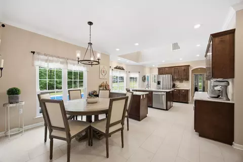 Kitchen - 6835 Cooley Rd, Ooltewah, TN 37363 photo 1 of 9