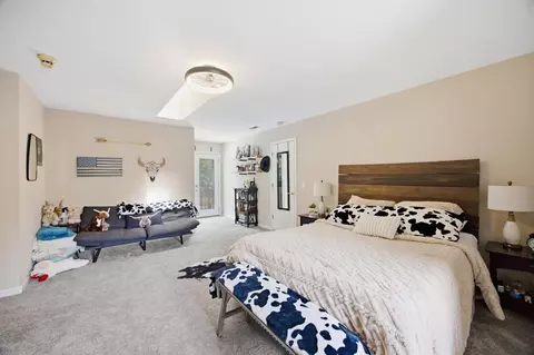 Bedroom - 6835 Cooley Rd, Ooltewah, TN 37363 photo 5 of 8
