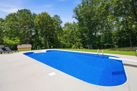 Exterior - 6835 Cooley Rd, Ooltewah, TN 37363 photo 15 of 21